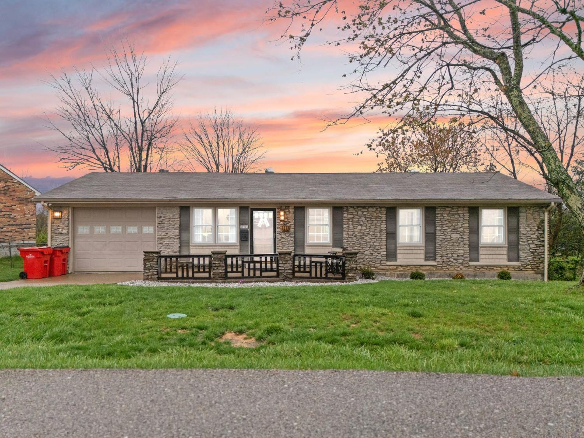 Вилла The Kentucky Bluegrass Retreat Франкфорт Экстерьер фото